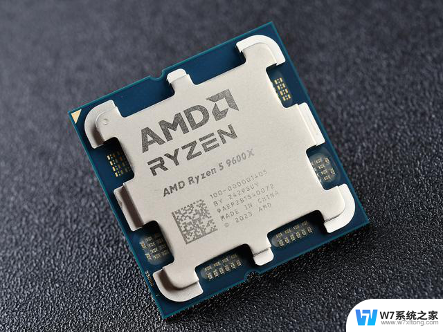 玩网游还得是AMD！锐龙5 9600X魔兽帧数对比酷睿i5-14600K，性能谁更强？