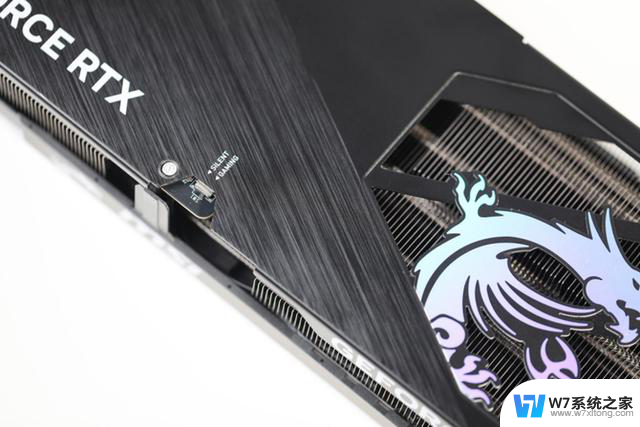 颜值超高、性能超强 微星RTX 5070 Ti魔龙游戏显卡评测：性能怎么样？值不值得购买？