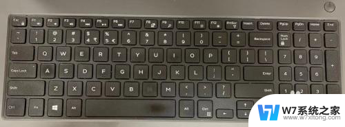 无键盘怎么打开小键盘 如何在笔记本上模拟小键盘