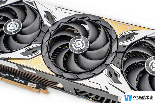 索泰（ZOTAC）GEFORCE RTX 5070Ti 16GB天启OC显卡测试：性能如何？