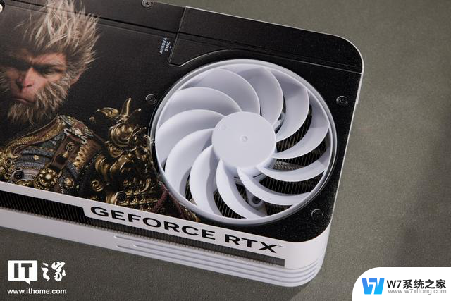 影驰RTX 4070 Ti SUPER特别纪念版显卡：大圣当袈裟，灯效玩出花 — 抢先体验超高性能显卡，游戏体验再升级